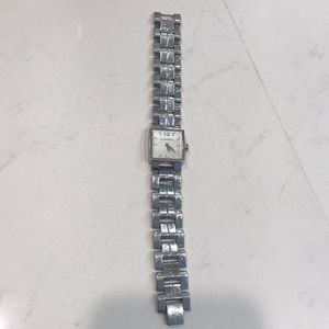 Burberry Watch PRICE DROP 💎